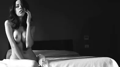 Simona Scalia video hot modella italiana sexy nude