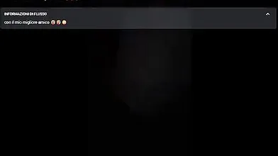 Violette lecca il cazzo di un amico in diretta live