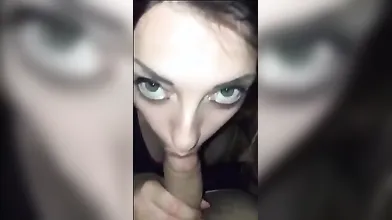 Studentessa napoletana offre bocchino hot