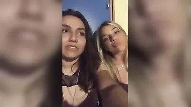 Dove ti sei fatto venire? In bocca o sulle tette?