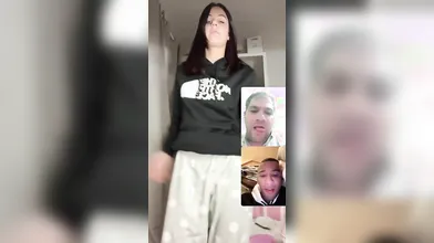 Bella italiana si mostra hot in diretta webcam