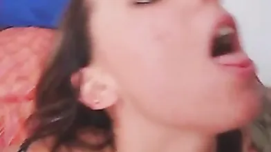 Voglio sentirla in faccia, dammi tutto amore