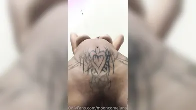 Mooncomelaluna piacere al ditalino erotico italiano