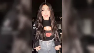 Lara Diabla TikTok con capezzoli tesi e provocanti
