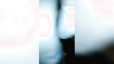 Moglie italiana sorpresa mentre viene scopata in parcheggio dal guardone