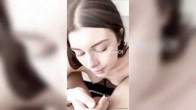 Ambra dal Calippotuor si concede un pompino al fan