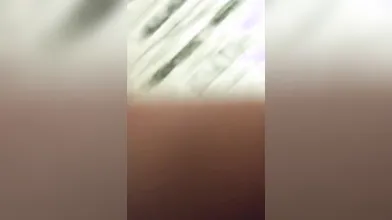 Eiaculazione profonda nel suo culo spalancato