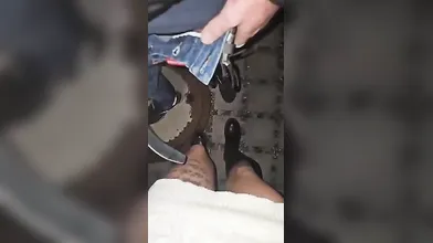 Mi faccio venire su tutti questi bei cazzi bollenti