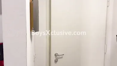 Contenuti gay trio esclusivi su OnlyFans