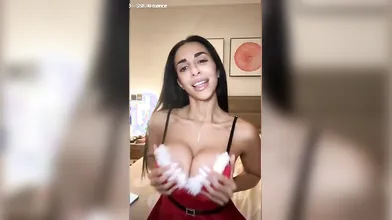 Sar4 live esclusiva di Natale su OnlyFans