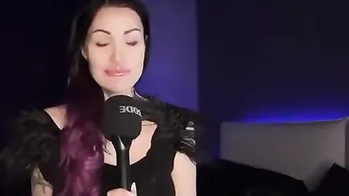 La Regina del Tubo: La Verità sul Tour Calippo