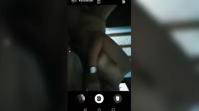 Coppia italiana si diverte a girare un video porno amatoriale