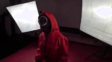 Il gioco del calamaro - Chi perde subisce un grosso scatenamento anale