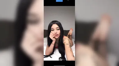 Mostrami il tuo cazzo? Fallo uscire subito