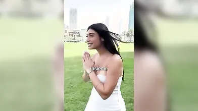 Le sexy cugine Elisa Esposito e Annarita Esposito protagoniste erotiche