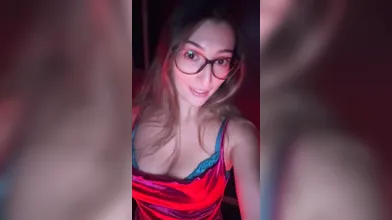 Shinra si diverte in un club per scambisti italiani