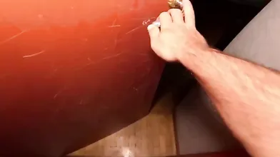 Mi scopa in camera come una vera puttana e mi spara in faccia