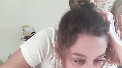 Ragazze italiane si trasformano in pornostar hot in diretta webcam