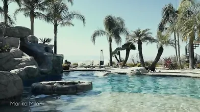 Marika Milani scopata in piscina bollente