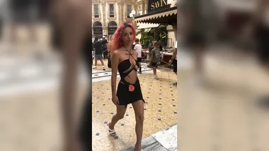 Mooncomelaluna spettacolo hot in piazza Duomo