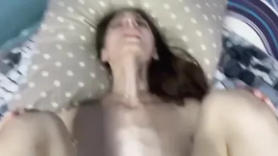 Passione travolgente con la giovane ragazza di cui sono innamorato