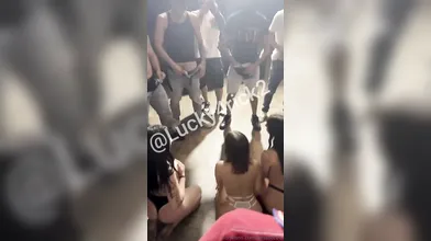 Tour dell'orgia ghiacciata - Bocchini appassionati per tutti i fan